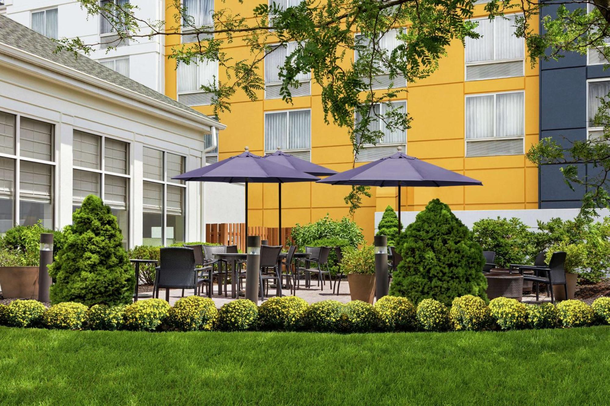 Hilton Garden Inn Allentown Bethlehem Airport Exterior foto